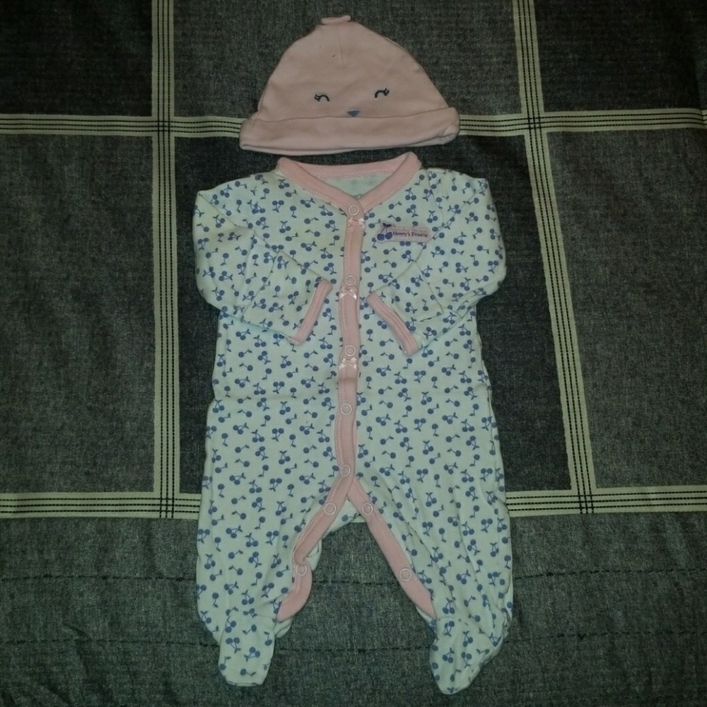 Carter's Snap-Up sleep and play